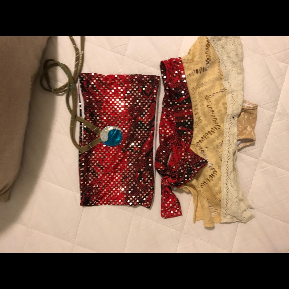 Girls Moana swimsuit.